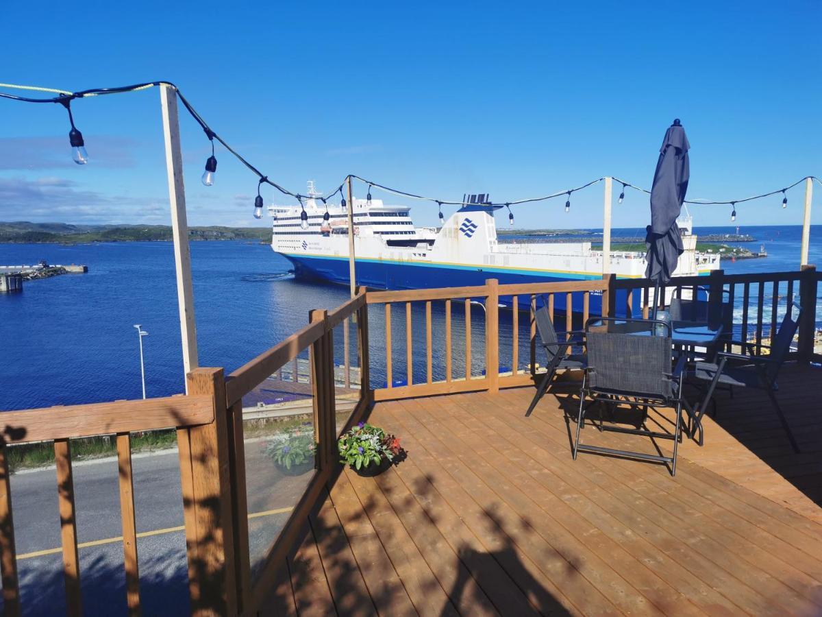 Starboard Side Guest House Channel Port aux Basques Bagian luar foto